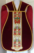 Red Roman Vestment 7643